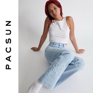 PacSun Eco Floral Patch Boyfriend Jeans 26